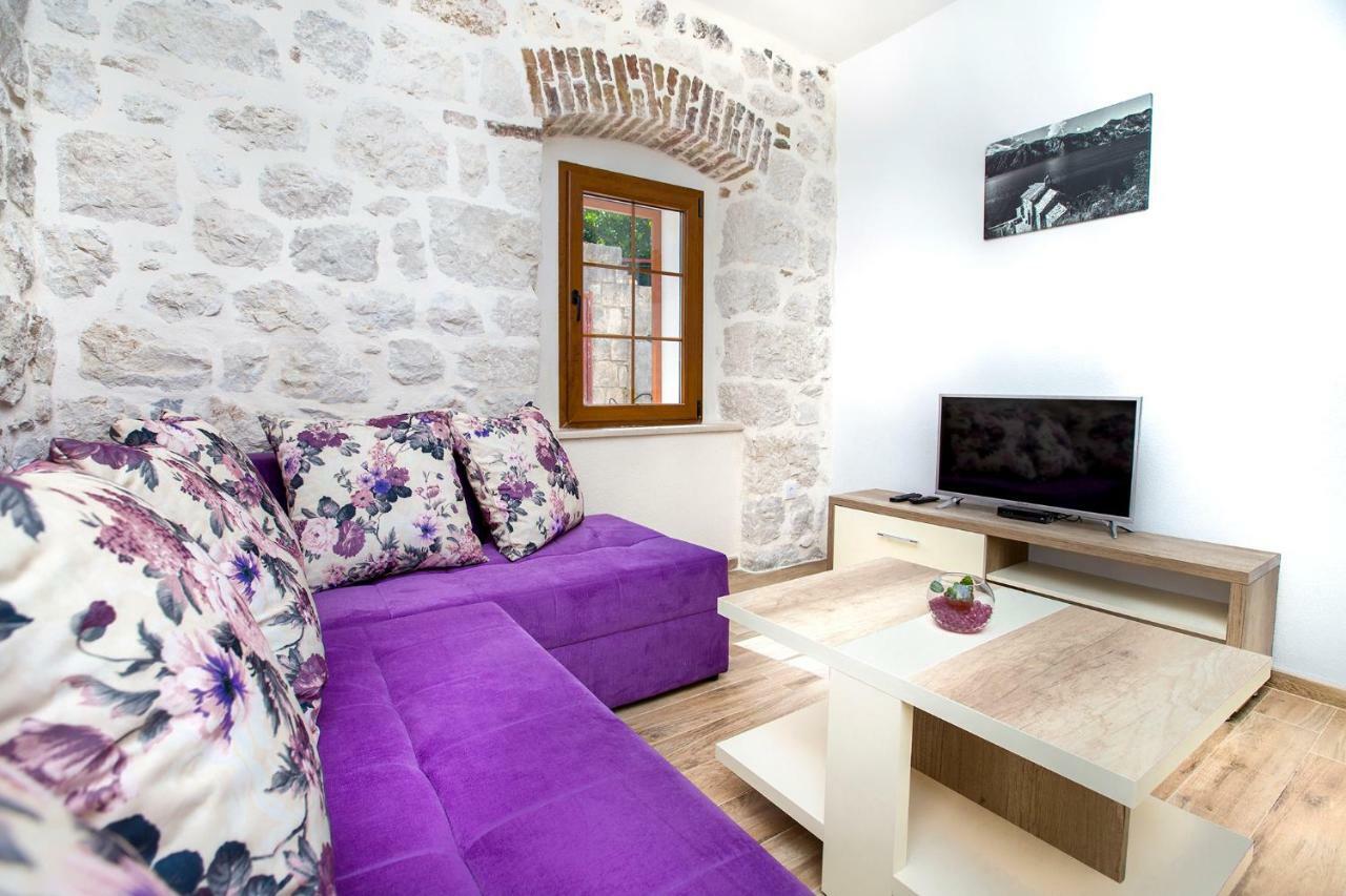 Apartments Mezini 11 كوتور المظهر الخارجي الصورة