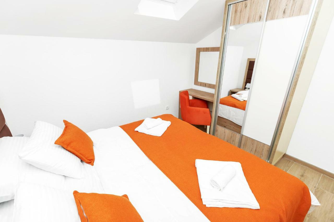 Apartments Mezini 11 كوتور المظهر الخارجي الصورة